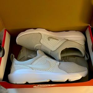 Womens casual shoe #PoshAffiliate